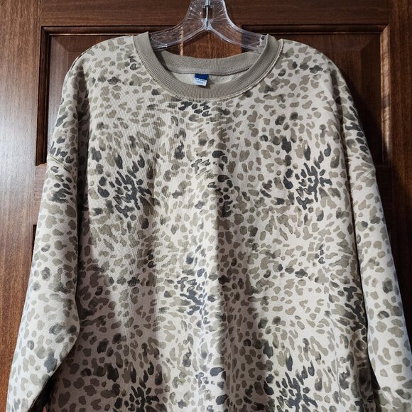 Old Navy Leopard Print Crew Neck Sweatshirt - Picture 1 of 5